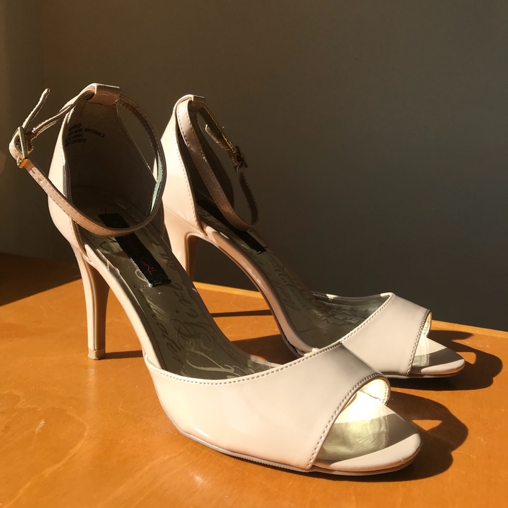 Madden Girl Nude Patent Pumps